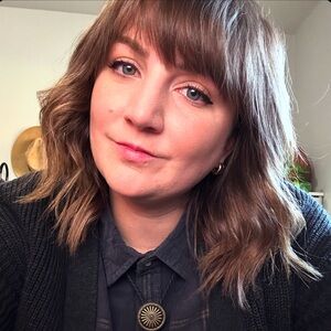 Meet your Posher, Amy